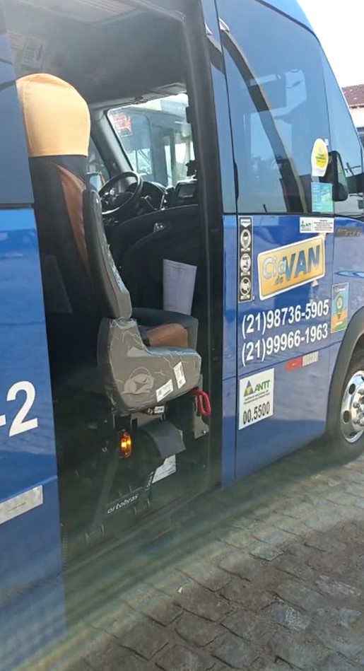 Micro-ônibus para cadeirante